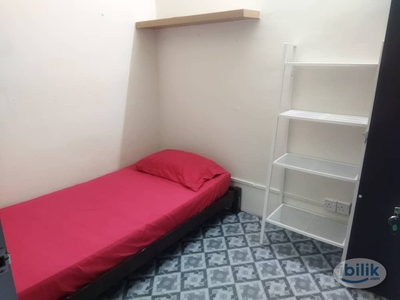 Single Room at Blok A, Mentari Court 1, Bandar Sunway