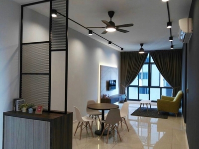 Sky Setia 88 2Beds 1Bath Highfloor Fully Furnished and Renovated unit at CIQ JB Town for RENT