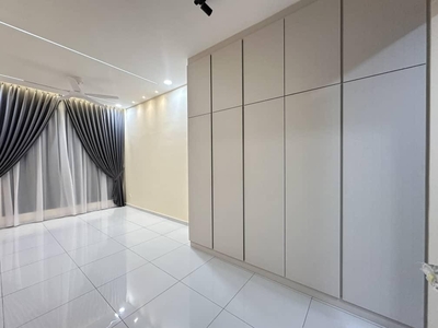 Sky Trees Dual Key Serviced Apartment @ Bukit Indah For Rent