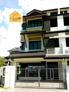 Southbay residence 3 storey corner unit 3200sf Batu Maung Factory area