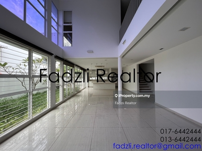 Spacious renovated modern landed house in Damansara Heights
