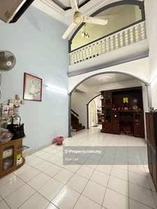 Taman Perling Renovated 3 bedrooms unit Terrace House For Sale