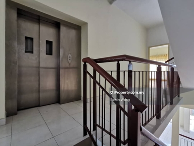 Taman Residensi Super Extra Long Land With Private Lift