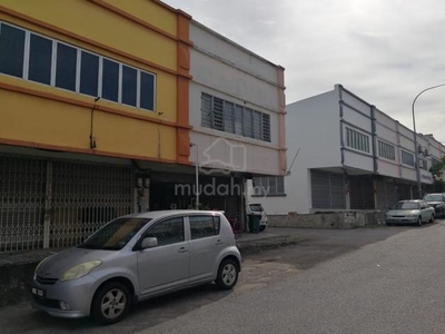 2 Adjoining Terrace Factory/ Warehouse, Pusat Perdangan Seri Kembangan