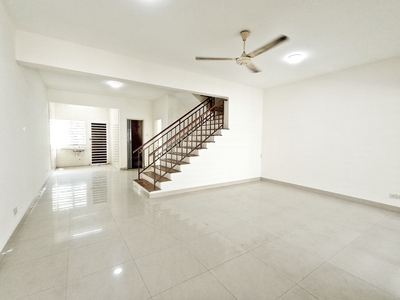 2.5 Storey Terrace House Taman Bukit Serdang for Sale