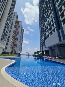 [BRAND NEW UNIT] [FULLY FURNISHED] 656sqft Trio Apartment, Bukit Tinggi Klang. 1+1 Rooms & 1 Bathroom