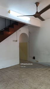 Double storey house for rent in ss19, subang jaya.