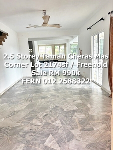 Freehold 2.5 Storey House Taman Cheras Mas For Sale