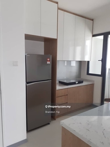 Fully Furnished 3 Bedrooms Unit