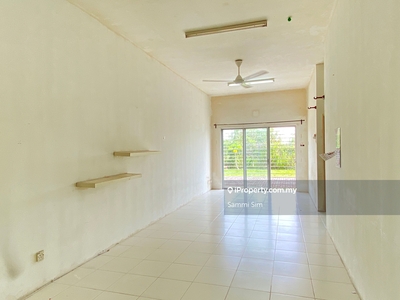 Lower Unit, Ground Floor, Nice View, Non-Bumi
