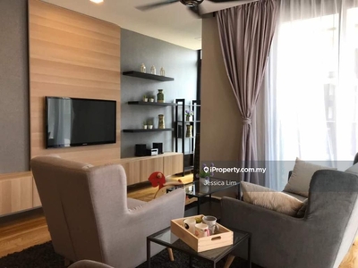 Mont Kiara Arcoris 2 rooms fully furnished unit For Rent