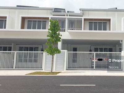New & Bare Unit Double Storey Terrace Full Loan Flexible Deposit