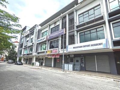 Partial Furnish , Shoplot / Office @ Bukit Puchong , Meranti Jaya