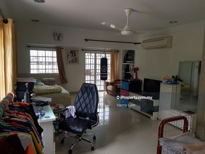 Seri kembangan bukit serdang free hold 2 storey corner house