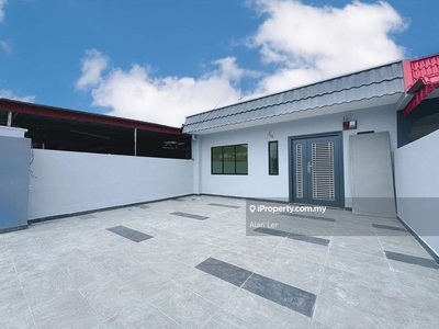 Sri Skudai Fully Renovated single storey terrace unit For Sale