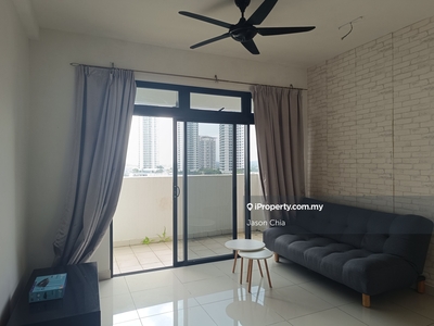 Unit with balcony. Bus to Tuas at doorstep.