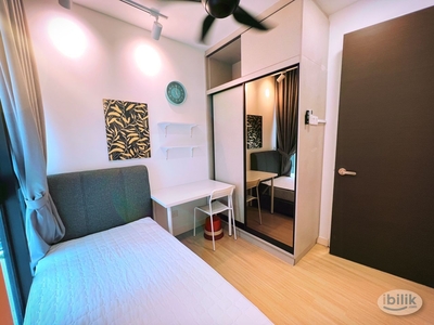 Female Unit Middle Room at SS15, Subang Jaya ( nearby Inti college , MCD , Starbuck )