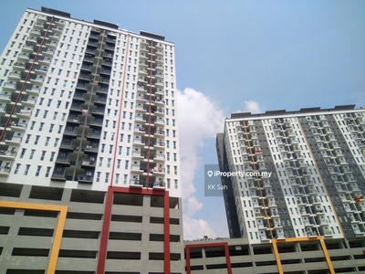 Full Loan Fully Furnished Condo with 2 Car Park, Good Investment.
