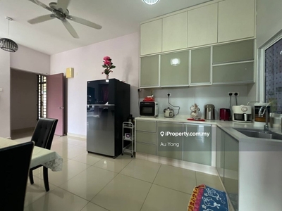 Horizon Residence Luxury Apartment Bukit Indah for sale