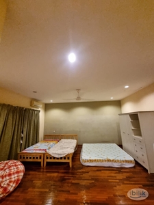 Master Room at BU6 for Rent