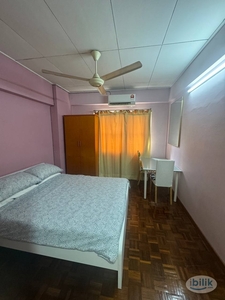 Middle Room at Paradesa Rustica, Bandar Sri Damansara