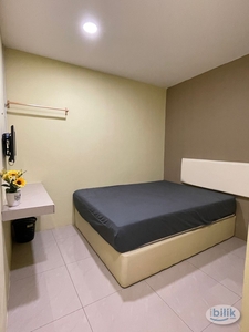 ❗️❗ ZERO Deposit ❗️❗ RM300 Booking Fee Near KSL Shopping Mall / Larkin / Holiday Plaza Mall Super Worth Master Room For Rent