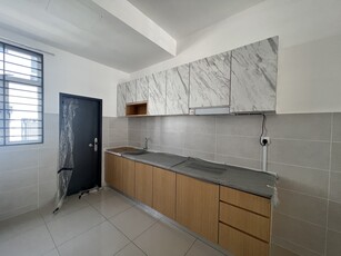 2 storey house, Starling @ bandar rimbayu - Kitchen cabinet