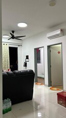 3 Bedrooms Fully Furnished Service Residence Pinnacle Sri petaling KL for Sale