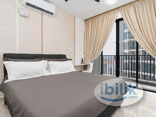 Exclusive Fully Furnished Private Medium Room with Balcony, Walking distance LRT
