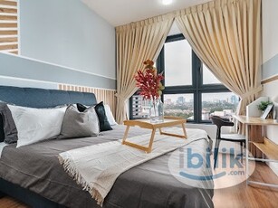 Exclusive Newly Fully Furnished Room with Private Bathroom, Walking distance LRT MRT