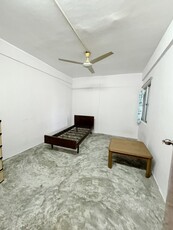 Flat for rent @ Pangsapuri Sri Intan