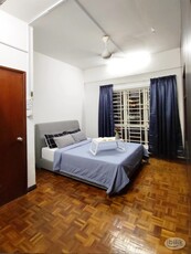 ⭐️ ⭐️Master bedroom with private toilet @ Segar Court Cheras