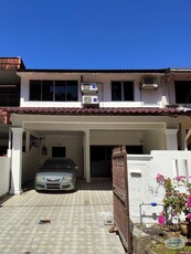 ✅FREE CARPARK ✨Medium Room at Taman connaught Landed house