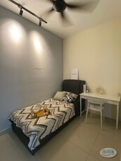 Newly Renovated❗[5 min MRT ‍♂️] Single Bedroom[Sunway Velocity ] M Vertica