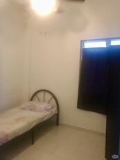 Single Room at Block A04-02@Taman Megah Ria, Pasir Gudang