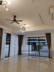 Empire Residence, nicely reno, nearby Ikea, the Curve, Mrt station