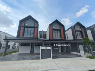 Freehold, Brand new unit at Ilham elmina, shah alam guithree 4 rooms