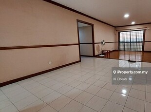 Low rise Condo for Rent