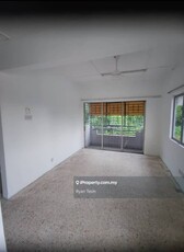 Malay Owner, Gated & Guarded, 1 Carpark, Balcony, Kitchen Tabletop