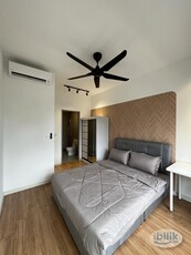 Master Room at M Vertica KL City | - | Near Sunway Velocity & MRT Maluri