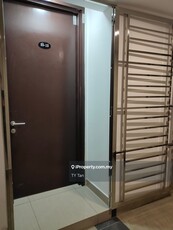 Serviced residence for rent with air cons and washing machine studio