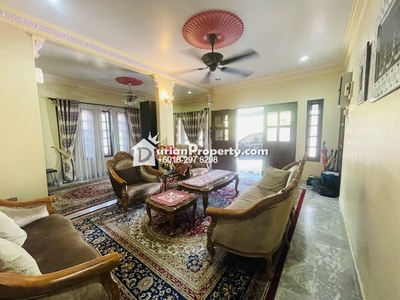 Bungalow House For Sale at Desa Subang Permai