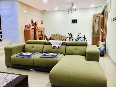 6+2 Rooms , Fully Renovated and Extended with extra rooms and balcony , G&G