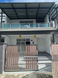 Kluang Taman Saujana Double Storey Terrace House fully renovation