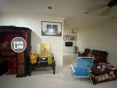 24HRS GATED & GUARDED 2.5 Storey Terrace House At Bandar Laguna Merbok