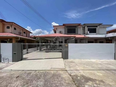 Bintulu Nice Double Storey Semi Detached House With Fully Furnished