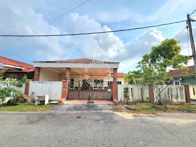 (END LOT - Fully reno) Semi-D Impiana Villa, Nilai, N.Sembilan