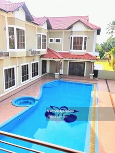 Exclusive Design Bungalow with Pool Country Heights Kajang