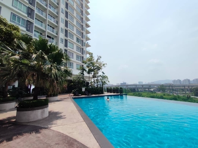 [For RENT] Desa Green Apartments 5min to MIDVALLEY