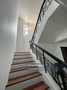 Lanai Kiara : Affordable Luxurious Duplex Penthouse